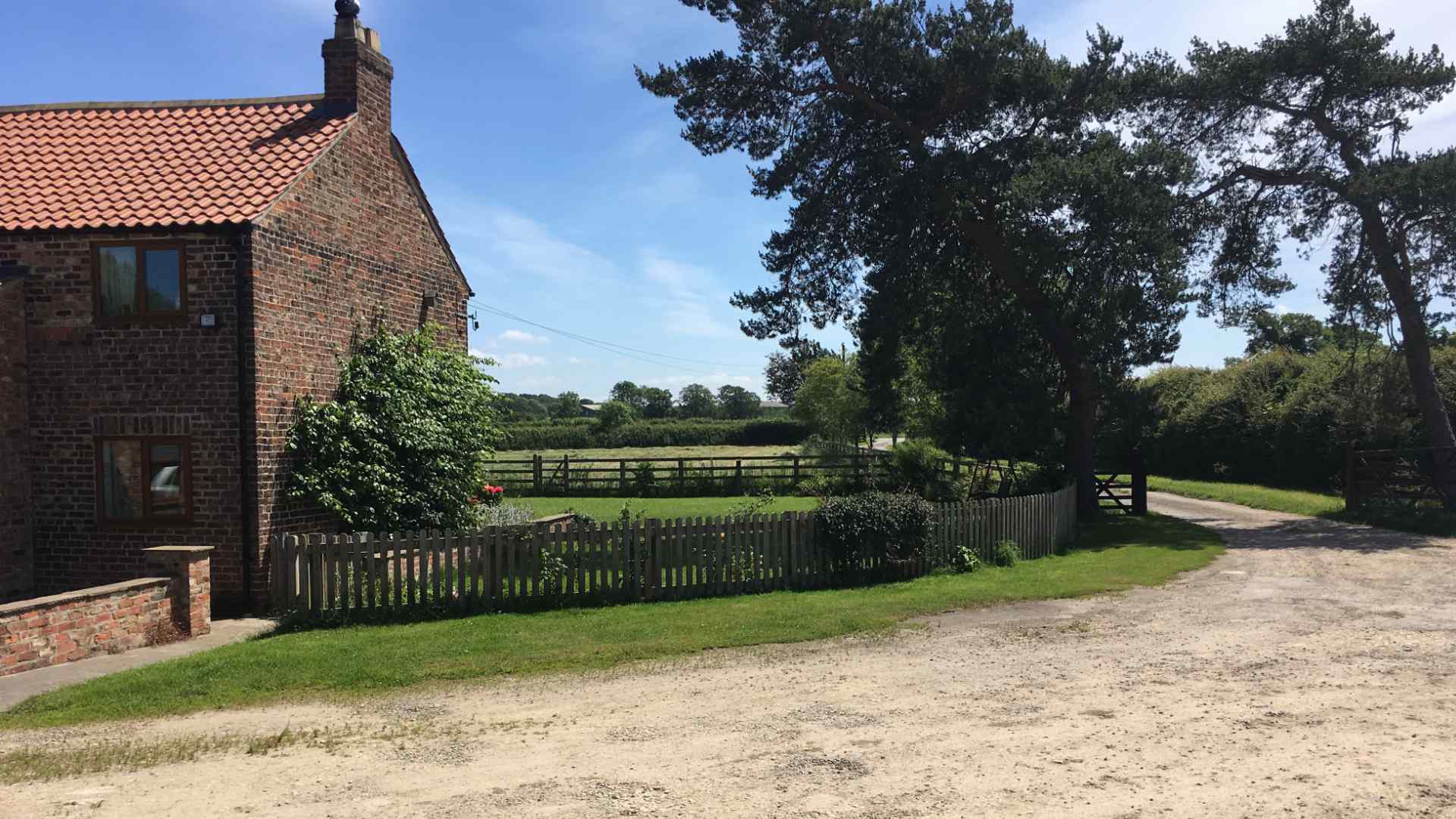 Morndyke Shepherds' Huts holiday breaks in Thirsk North Yorkshire